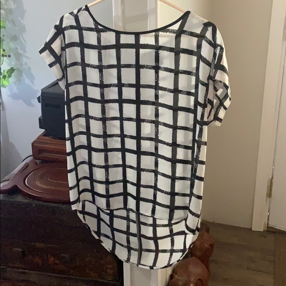 Bobeau dressy top